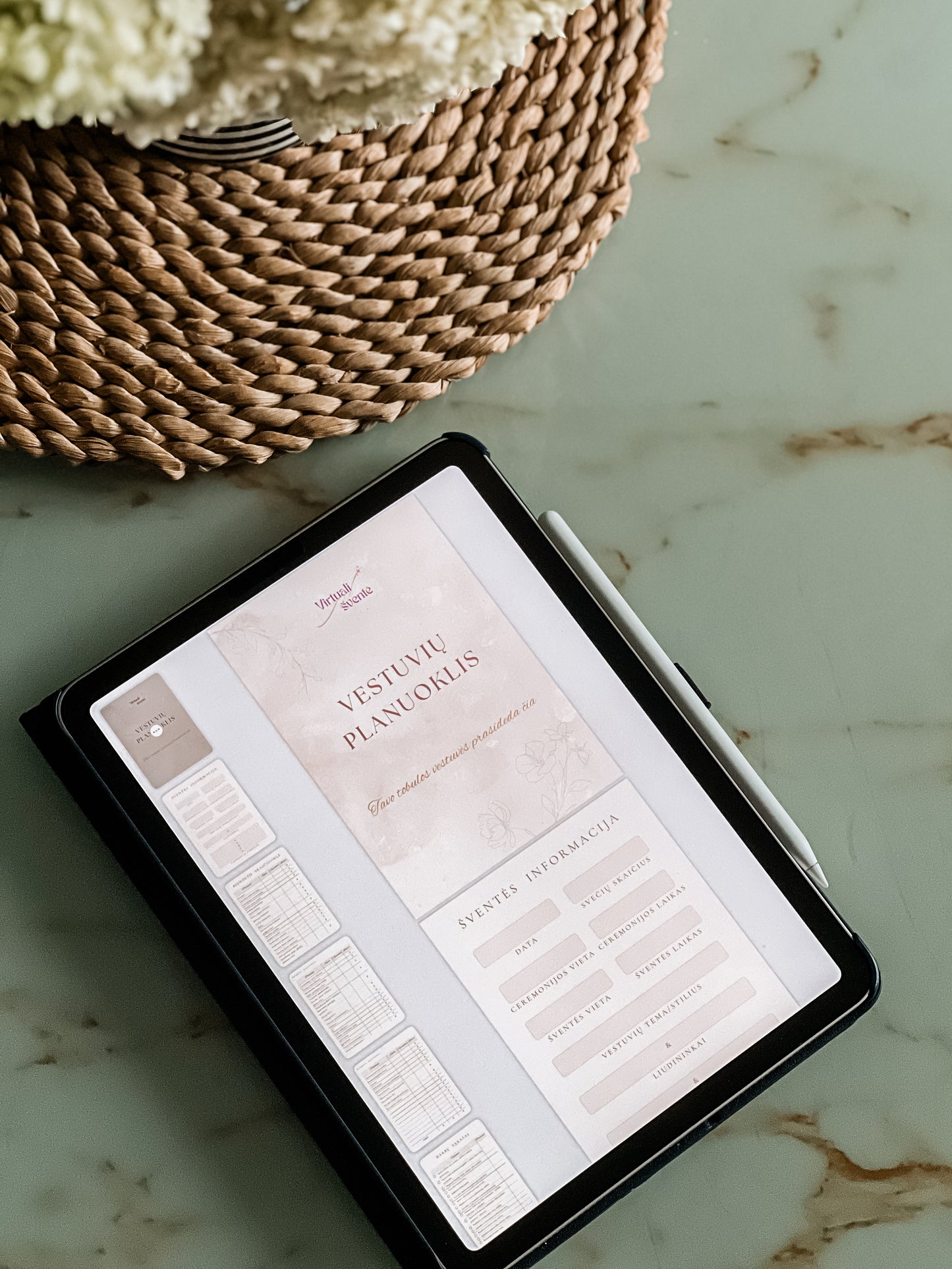 VESTUVIŲ PLANUOKLIS